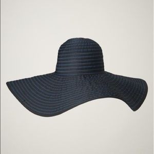 GAP Sun Hat - Black and Blue Stripes